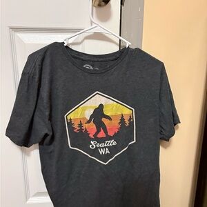 Seattle WA Graphic Tee - Gray